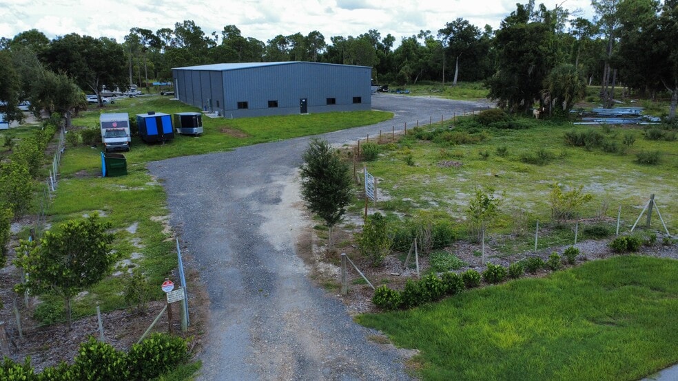 More Photos Of 16001 Cintron Pl, Fort Myers Industrial For Lease
