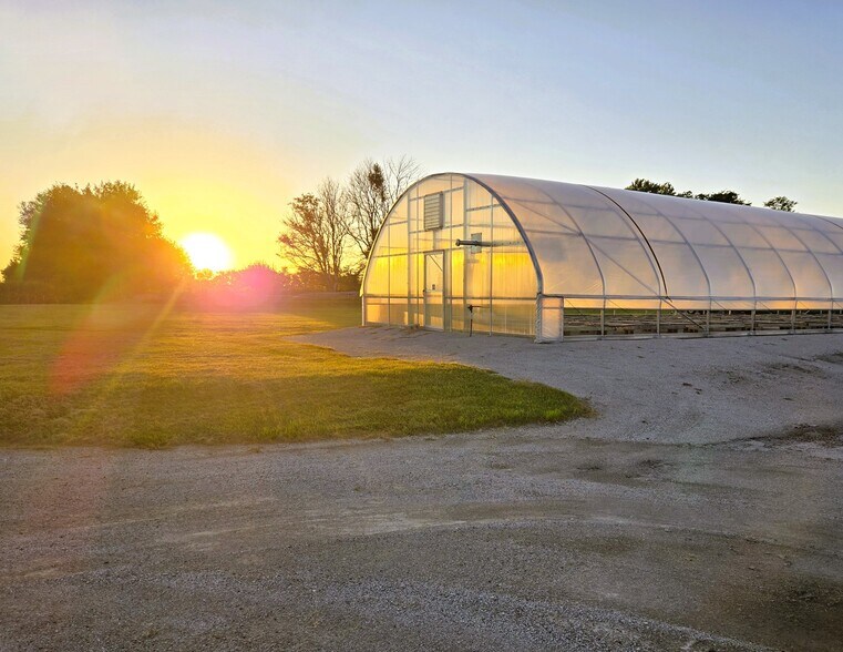 More Photos Of 22085 580th Ave, Ames Specialty For Sale