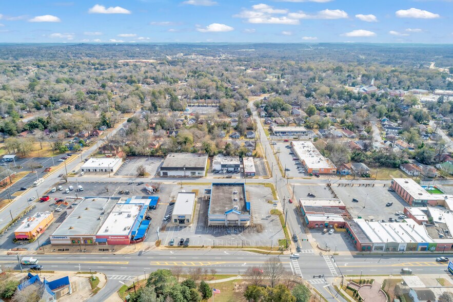 More Photos Of 2300 Wynnton Rd, Columbus Drugstore For Lease