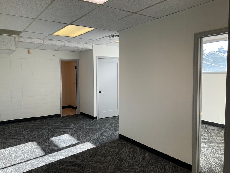 More Photos Of 525 Randall Ave, Cheyenne Office For Lease
