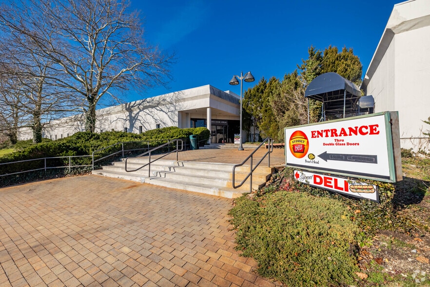 More Photos Of 6800 Jericho Tpke, Syosset Office For Lease