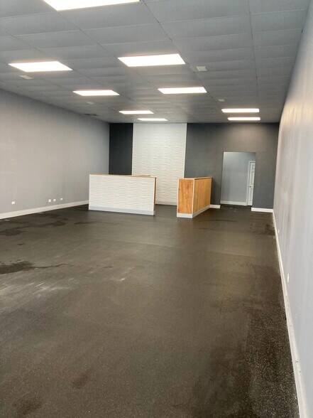 More Photos Of 305-325 Waneka Pkwy, Lafayette Unknown For Lease