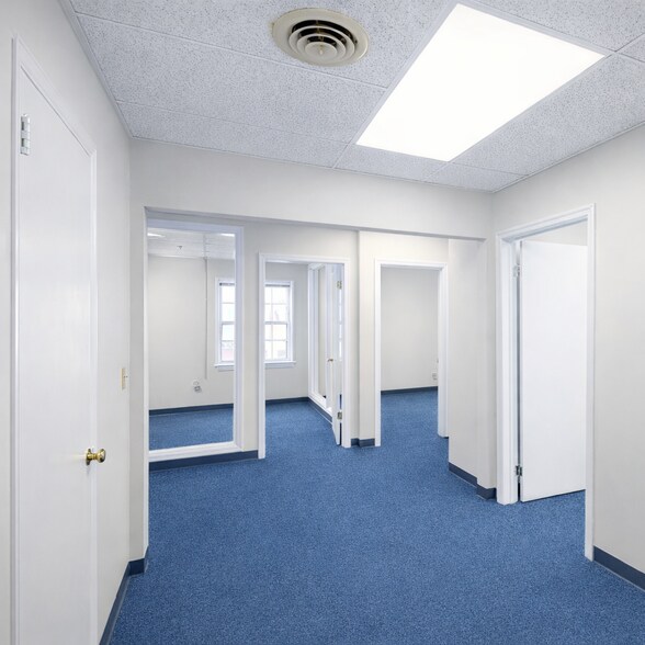 More Photos Of 18 Bank St, Summit Medical For Lease