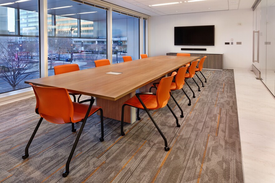 More Photos Of 111 K St NE, Washington Office For Lease