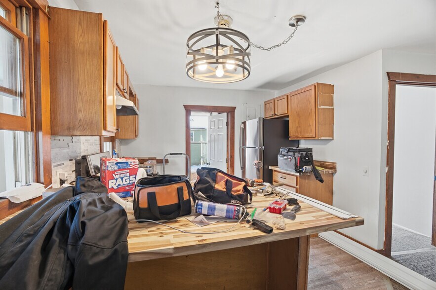 More Photos Of 130 Water St, Warren Apartments For Sale