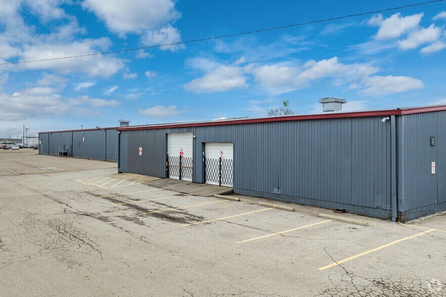 More Photos Of 4170 W Broad St, Columbus Storefront For Sale