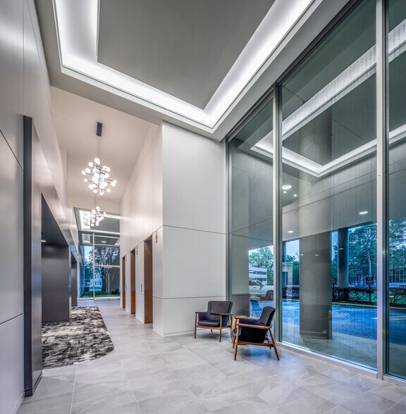 More Photos Of 4900 Woodway Dr, Houston Office For Lease