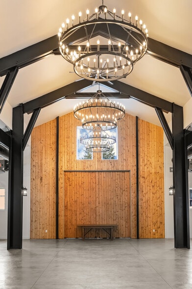 More Photos Of 180 Silver Ridge Ranch Rd, Easton Trailer Camper Park For Sale