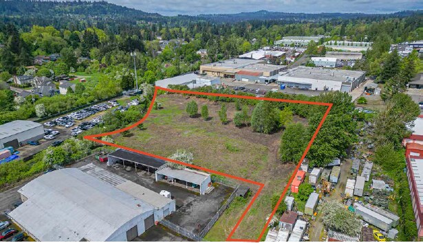 More Photos Of SE Roethe Rd, Milwaukie Land For Sale