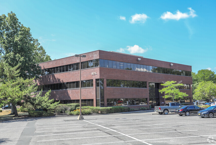 Primary Photo Of 825 Georges Rd, North Brunswick Office For Lease