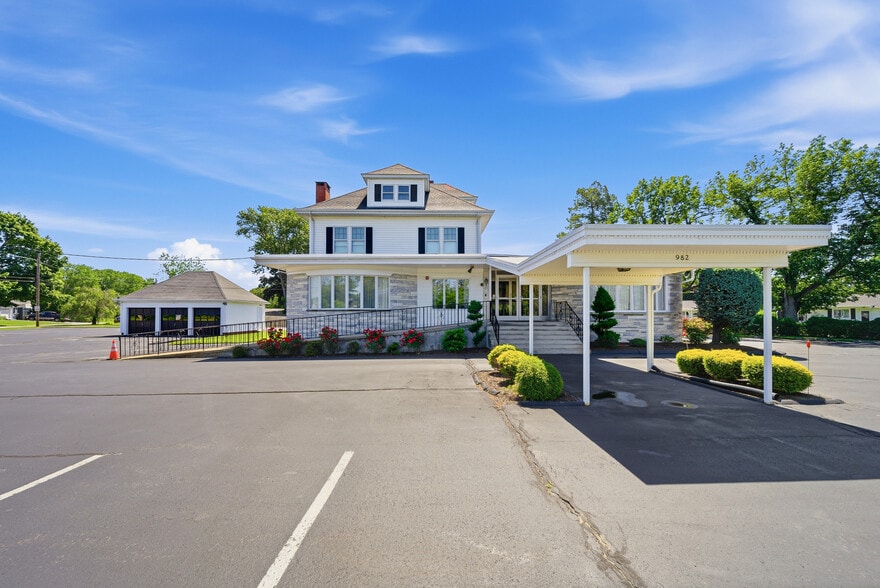 Primary Photo Of 982 Warwick Ave, Warwick Funeral Home For Sale