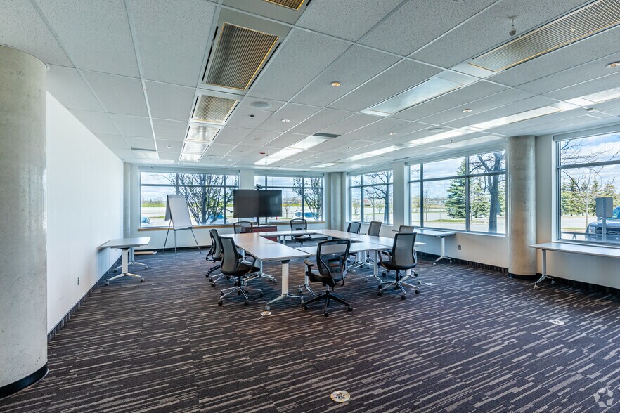 More Photos Of 750 & 770 Palladium Dr, Ottawa Unknown For Lease