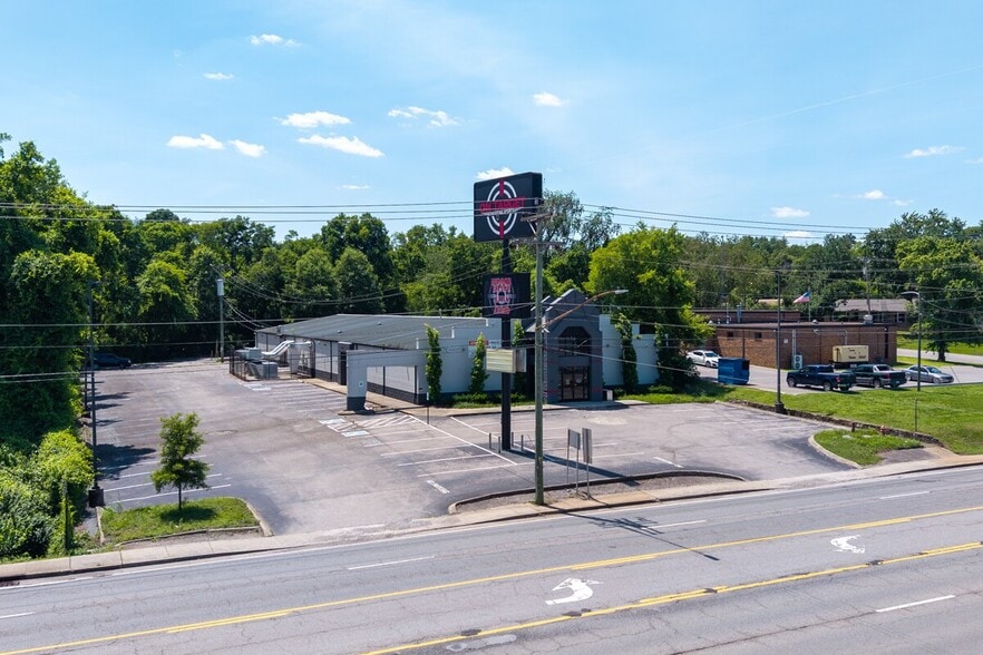 More Photos Of 4803 Old Hickory Blvd, Hermitage Freestanding For Lease