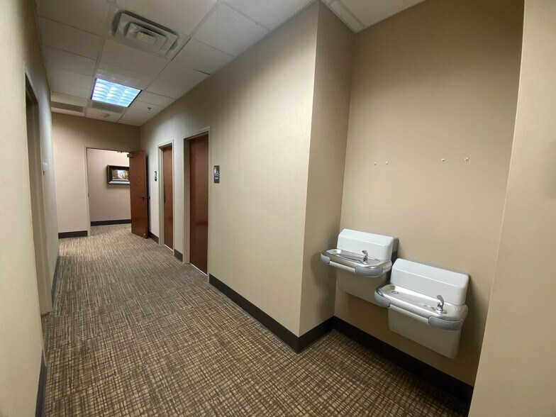 More Photos Of 425 Ashley Ridge Blvd, Shreveport Office For Lease