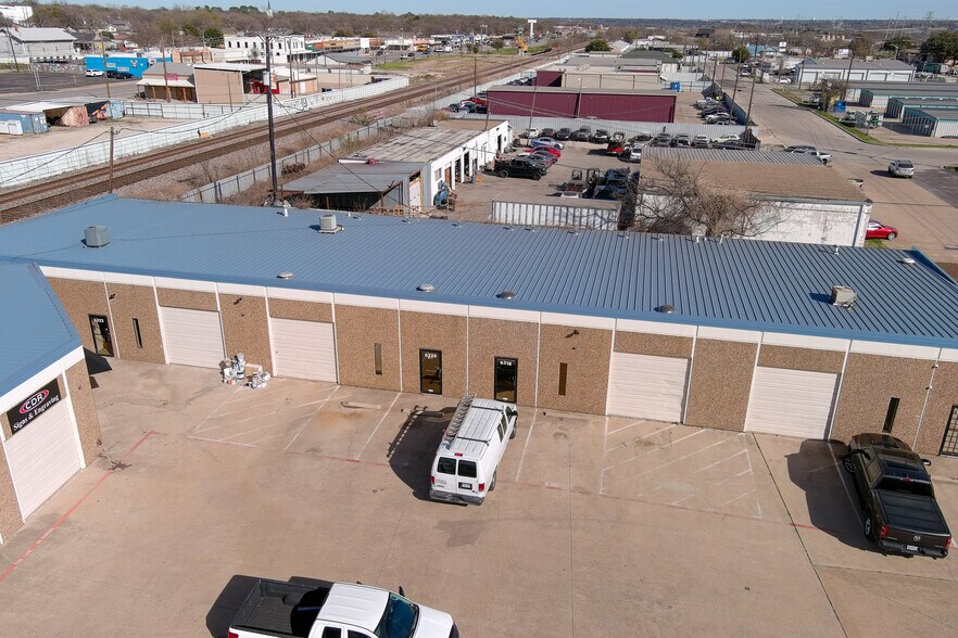 More Photos Of 6316-6350 Hart St, Fort Worth Warehouse For Lease