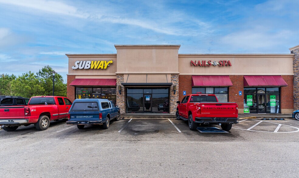 More Photos Of 500 Highland Xing, East Ellijay Freestanding For Lease