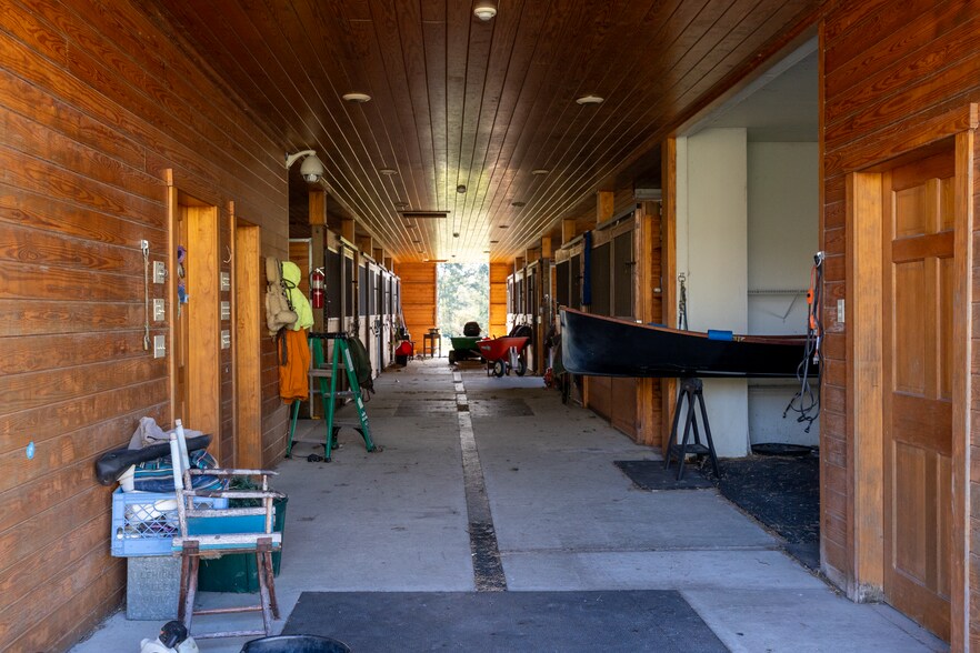 More Photos Of 4 Whitman Rd, Stephentown Sports And Entertainment For Sale