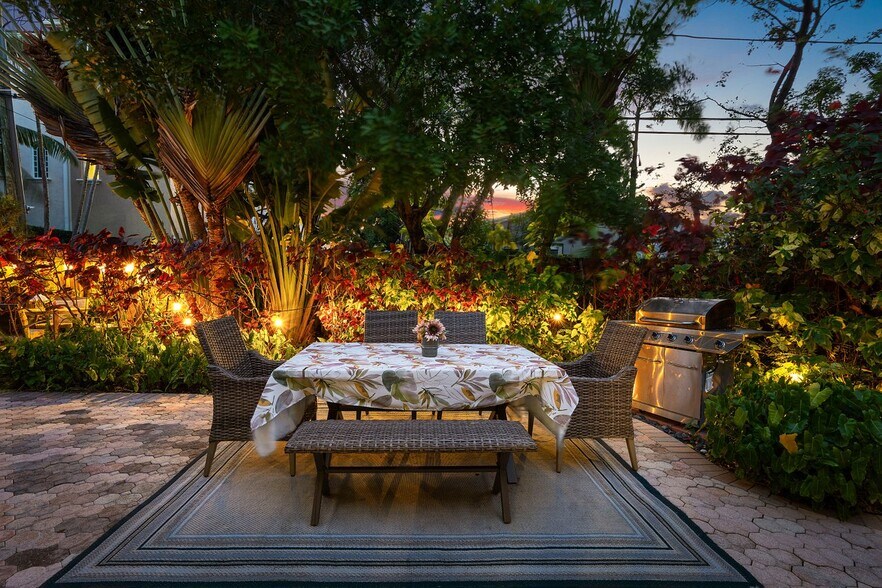 More Photos Of 615-617 NE 9th Ave, Fort Lauderdale Apartments For Sale