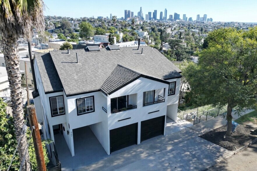 More Photos Of 960 Micheltorena St, Los Angeles Apartments For Sale