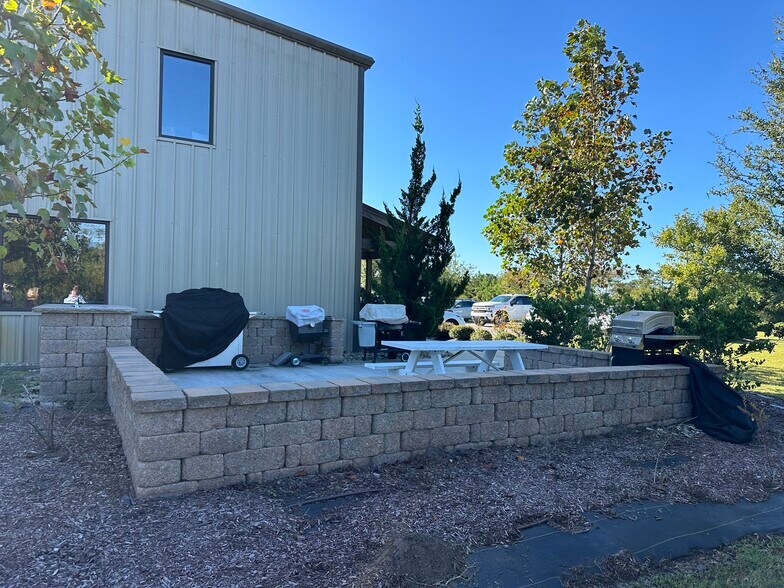 More Photos Of 310 Greenfield Dr, Newport Warehouse For Sale