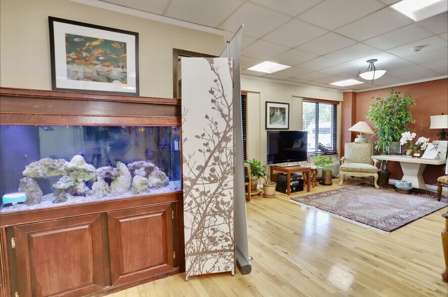 More Photos Of 1590 Anderson, Fort Lee Apartments For Sale