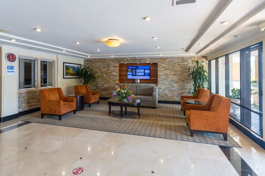 More Photos Of 2700 Hotel Terrace Dr, Santa Ana Hotel For Sale