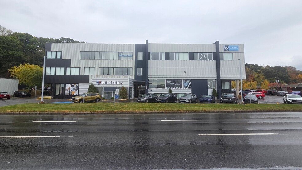 Primary Photo Of 1175 Boul Charest O, Québec General Retail For Lease