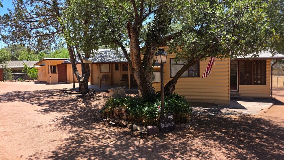 More Photos Of 1306 N Woodland Dr, Payson Multifamily For Sale