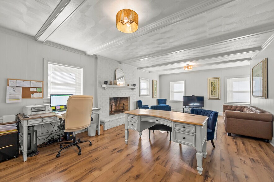 More Photos Of 81 Terry Ct, Collinsville Multifamily For Sale