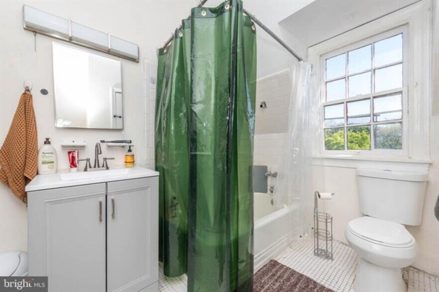 More Photos Of 1801 Eutaw Pl, Baltimore Apartments For Sale