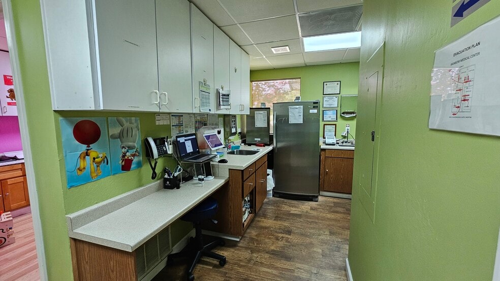 More Photos Of 450-470 E Calaveras Blvd, Milpitas Medical For Lease