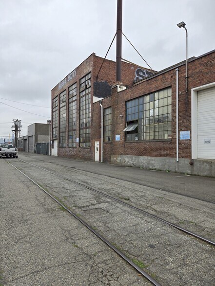 More Photos Of 5020 S Colorado Ave, Seattle Warehouse For Sale