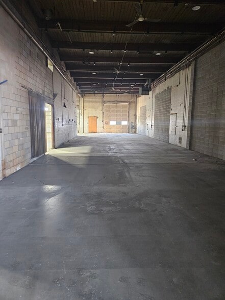 More Photos Of 6145-6153 80 St NW, Edmonton Service For Lease