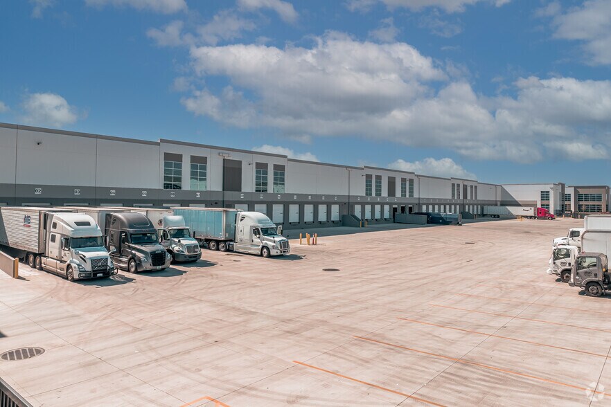 More Photos Of 5050 Yosemite Ave, Lathrop Industrial For Sale