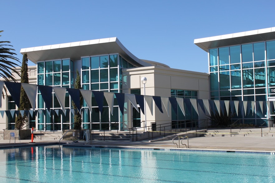 More Photos Of 2000 Seaport Blvd, Redwood City Office For Lease