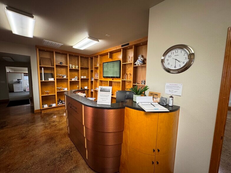 More Photos Of 1913-1957 Fescue St, Albany Industrial For Sale