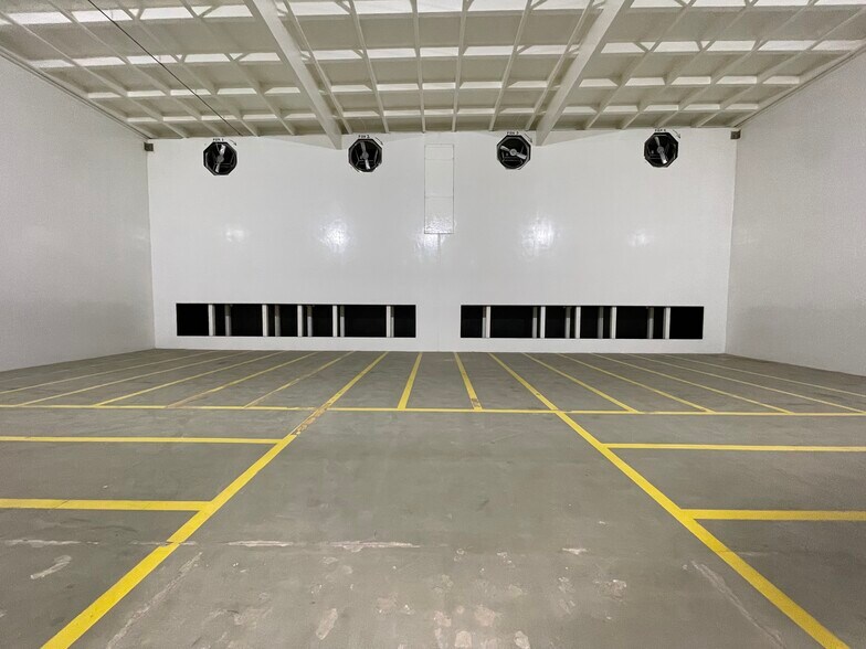 More Photos Of 13002 Zachary Ave, Mc Farland Specialty For Sale