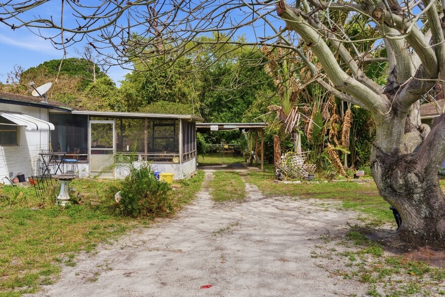 More Photos Of 5133 Pine Grove Dr, West Palm Beach Land For Sale