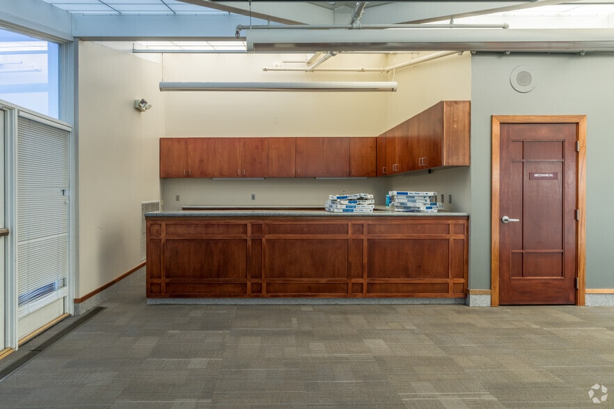 More Photos Of 111 N Wall St, Spokane Office For Lease