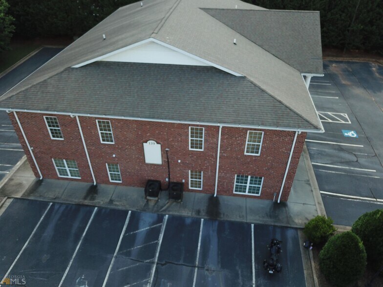 More Photos Of 139 W Ellis Rd, Griffin Loft Creative Space For Lease