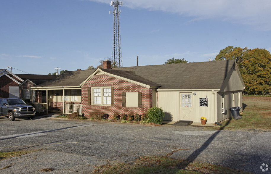 Primary Photo Of 203 Concord Rd, Anderson Office For Lease