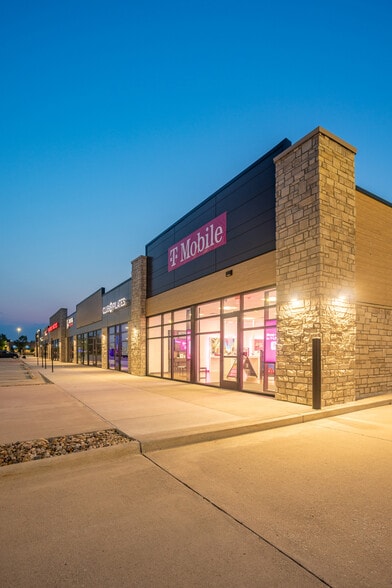 More Photos Of 505 E Hickman, Waukee General Retail For Lease