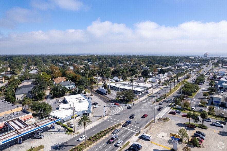 More Photos Of 703-705 Atlantic Blvd, Atlantic Beach Storefront For Lease