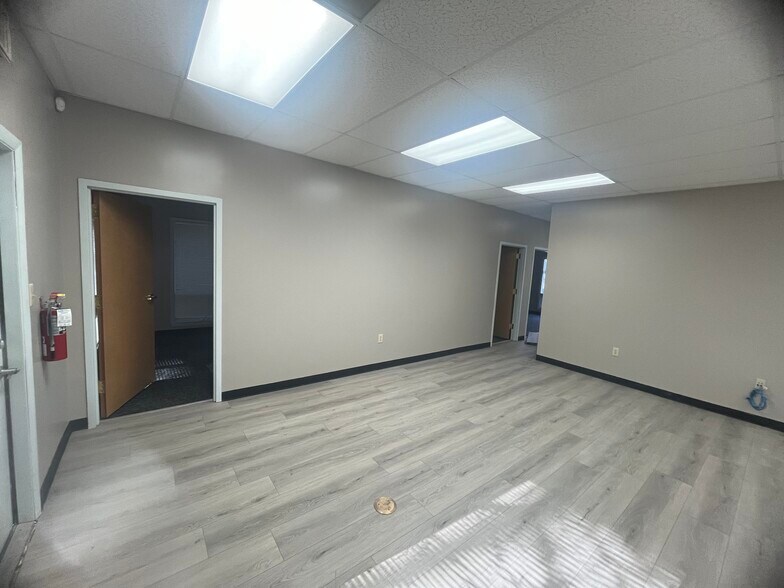 More Photos Of 3715 University Dr, Durham Medical For Lease