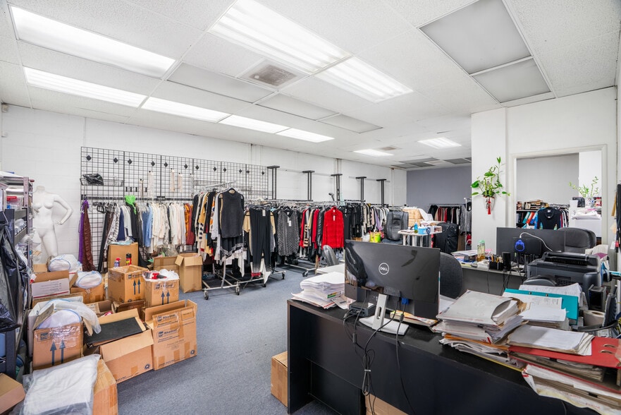 More Photos Of 313 S Raymond Ave, Alhambra Warehouse For Sale