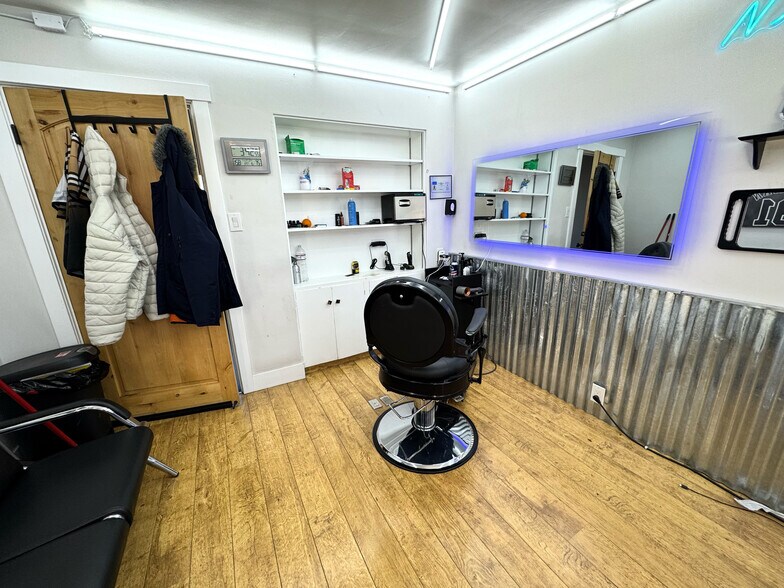 More Photos Of 105 Mount Rose St, Reno General Retail For Sale