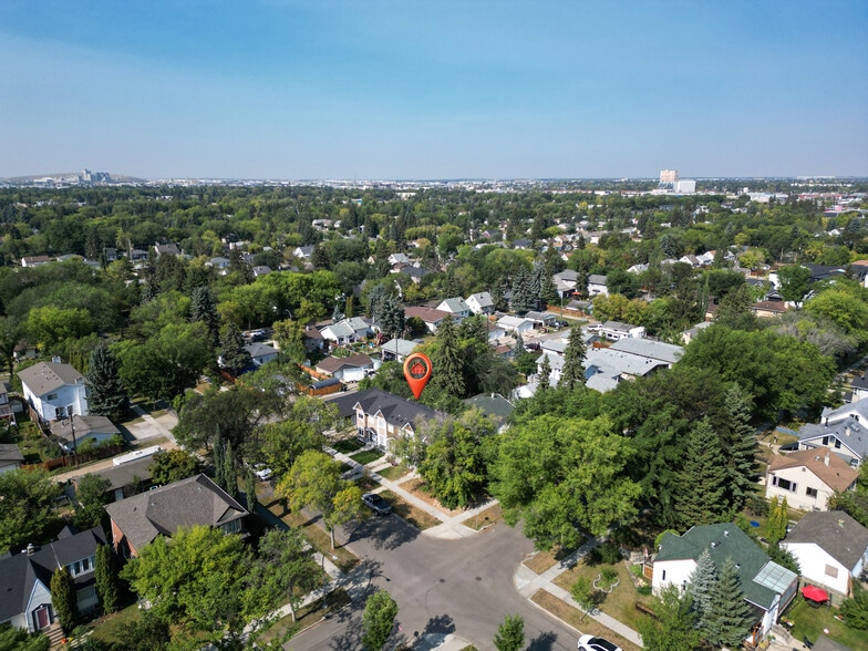 More Photos Of 12504 119 Av NW, Edmonton Multifamily For Sale