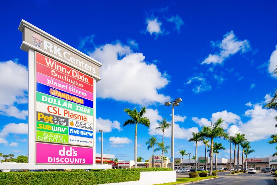 More Photos Of 850-980 Ives Dairy Rd, Miami Unknown For Sale