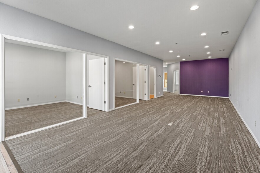 More Photos Of 1252 Airport Park Blvd, Ukiah General Retail For Lease