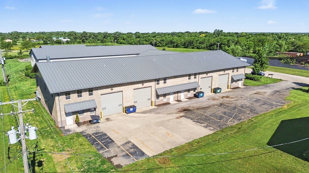 More Photos Of 12531 W Horseshoe Dr, New Lenox Warehouse For Sale